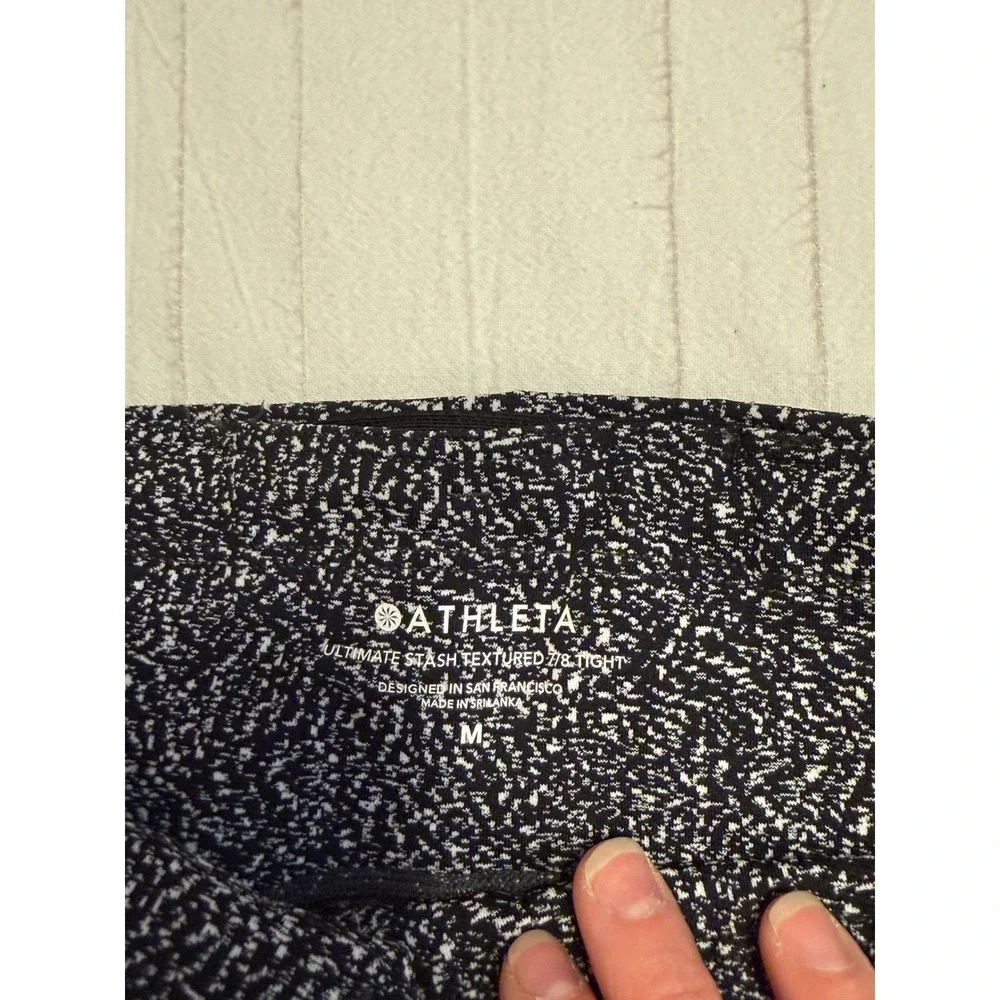 Athleta Ultimate Stash Textured 7/8 Tight Black White Leggings Women's Medium